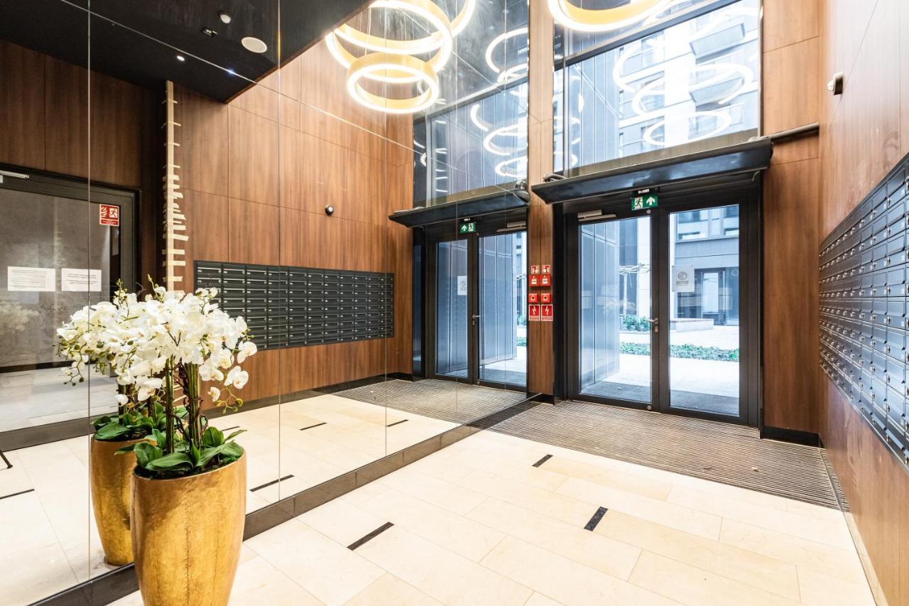 Bg Premium Apartments Mennica Residence 华沙 外观 照片