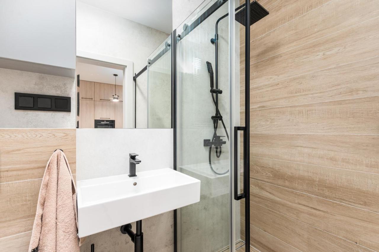 Bg Premium Apartments Mennica Residence 华沙 外观 照片